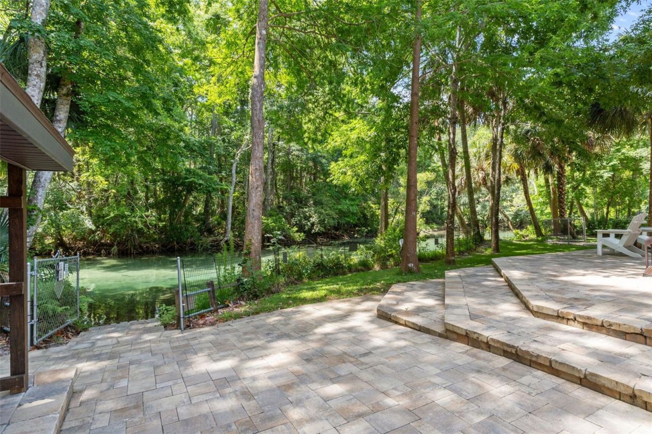 6762 E Richard Drive, Weeki Wachee, FL 34607 Photo