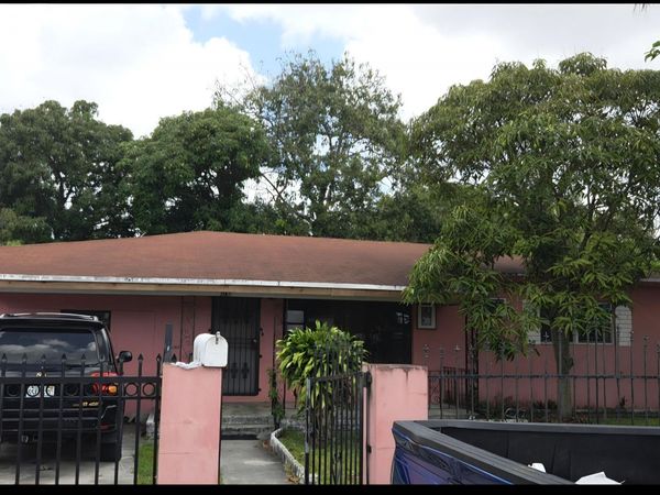 1165 NW 108th Terrace, Miami, FL 33168