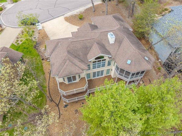 226 Royal Court, Four Seasons, MO 65049