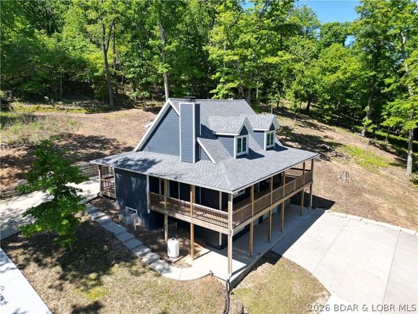 7930 Eagle Bay Drive , Gravois Mills, MO 65037
