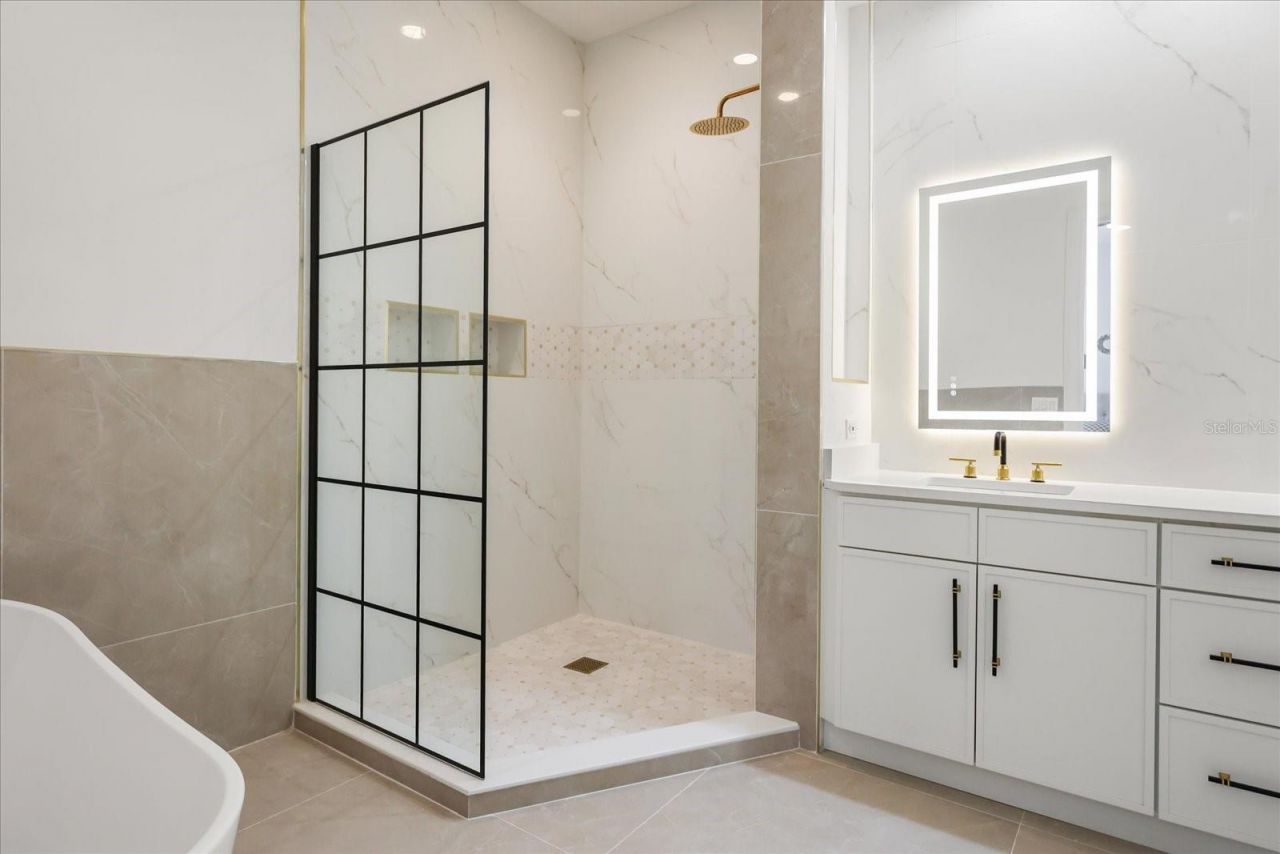 1567 Lake Baldwin Lane, Orlando, FL 32814 Photo