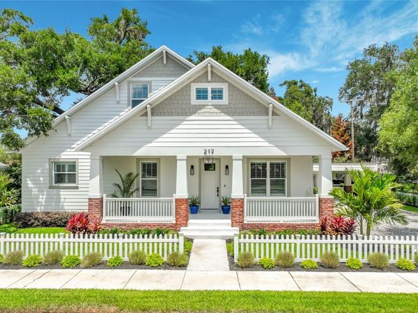 217 W BAY STREET , WINTER GARDEN, FL 34787