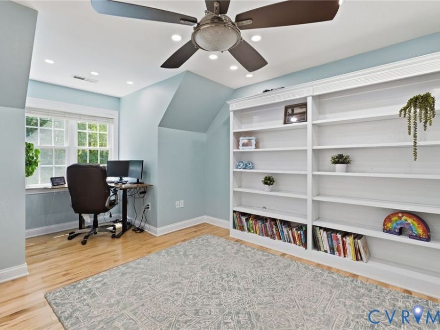 Property Image 38