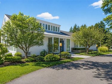 800 Fayetteville Manlius Road, Fayetteville, NY 13066