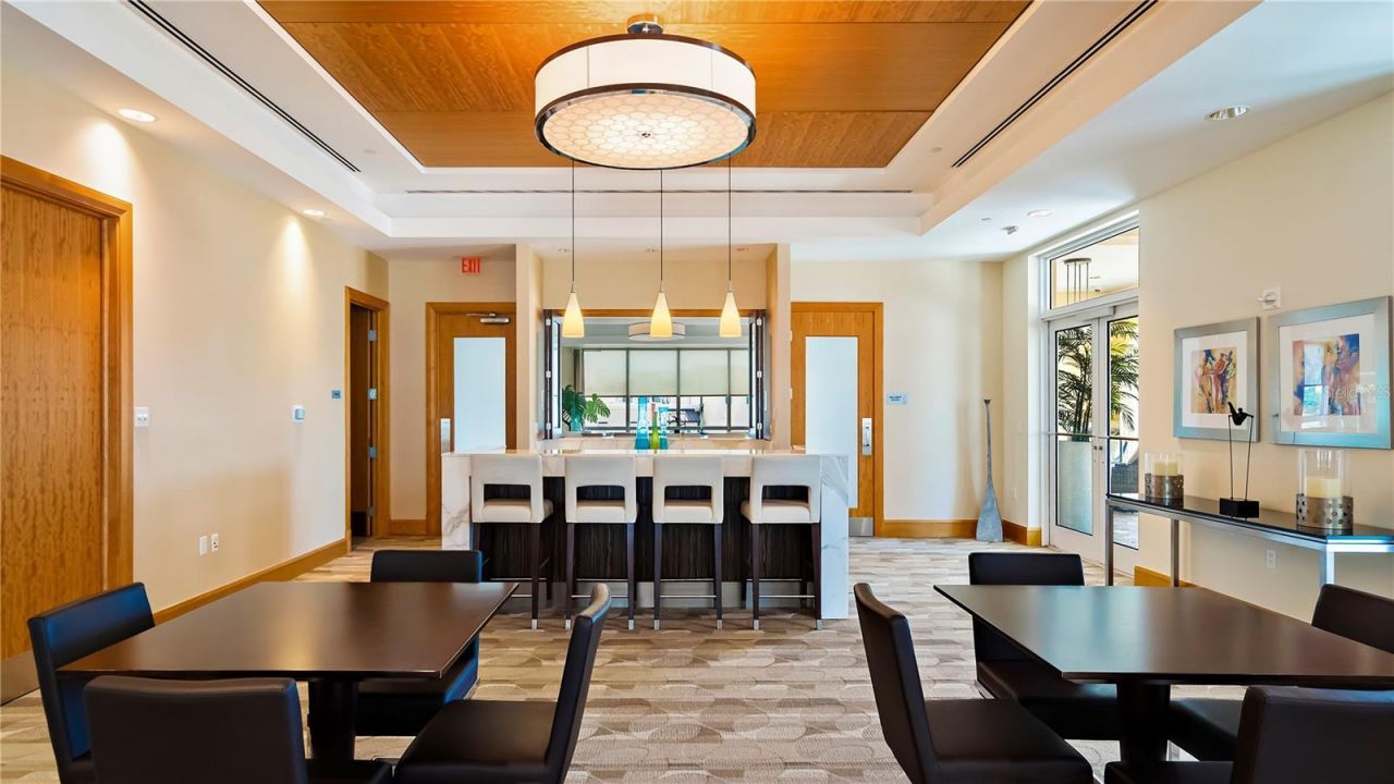 400 Beach Drive Ne, Unit 2605, Saint Petersburg, FL 33701 Photo