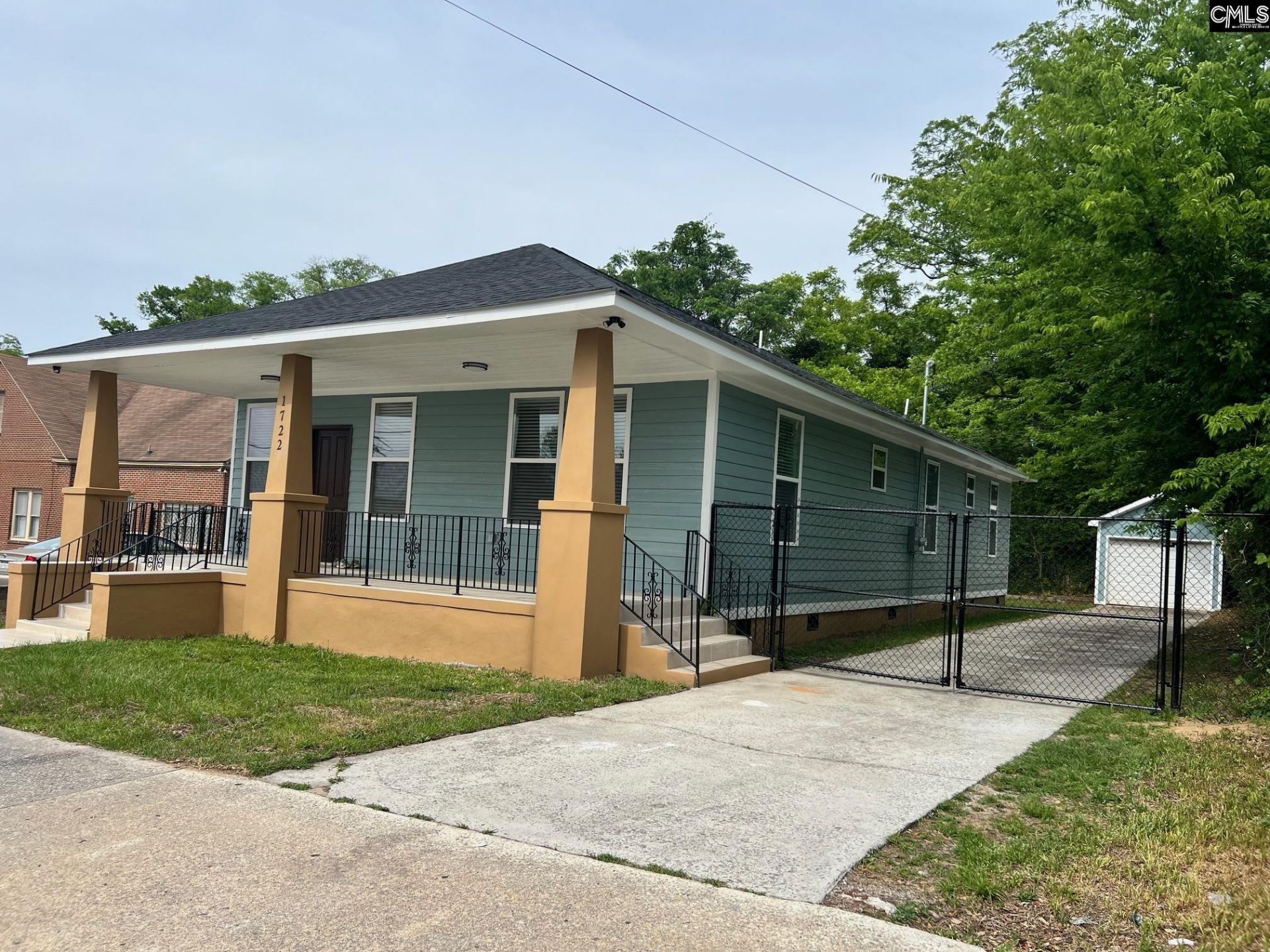 1722 Oak Street  Photo 58