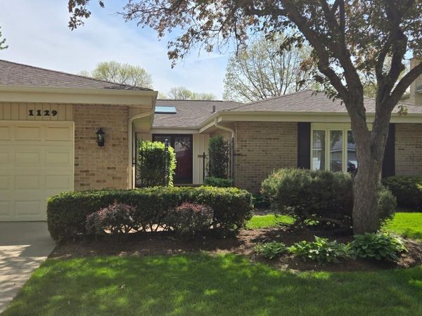 1129 S Salem Lane , Arlington Heights, IL 60005