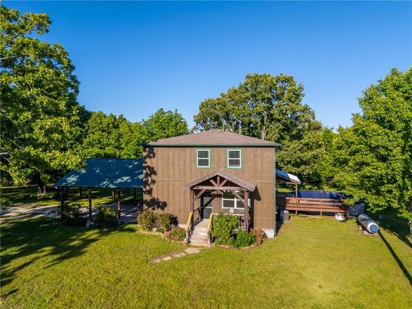 4038 Hickenbottom Road, Harrison, AR 72601