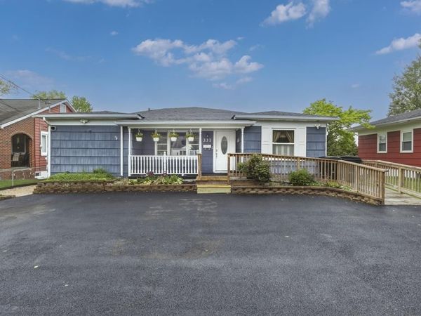 331 Mankin Ave., BECKLEY, WV 25801