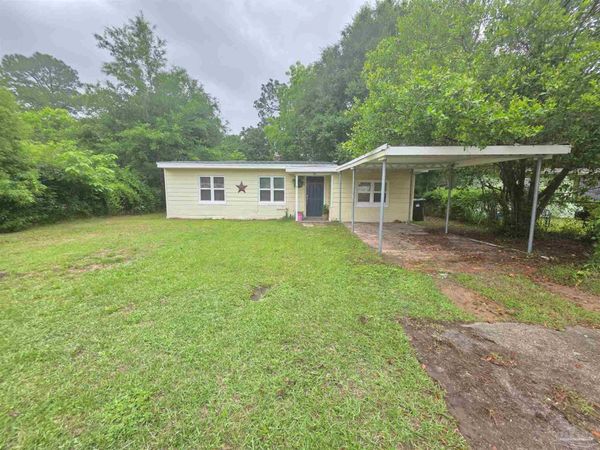 28 Norwood Dr, Pensacola, FL 32506