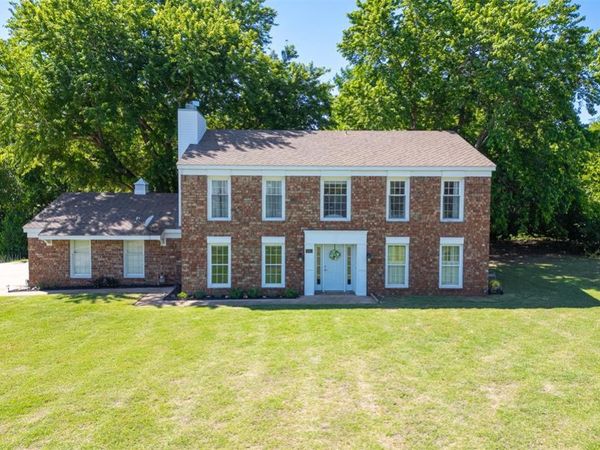 1023 Lake Front Court, Purcell, OK 73080