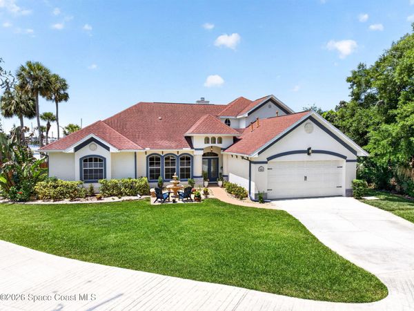 583 Young Street , Melbourne, FL 32935