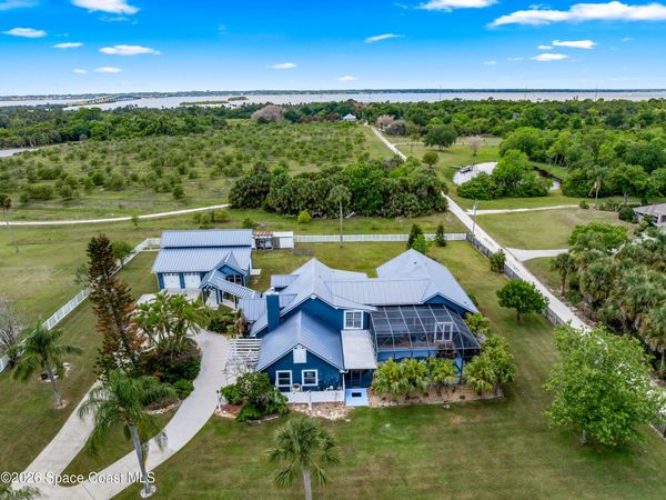 2955 N Tropical Trail, Merritt Island, FL 32953