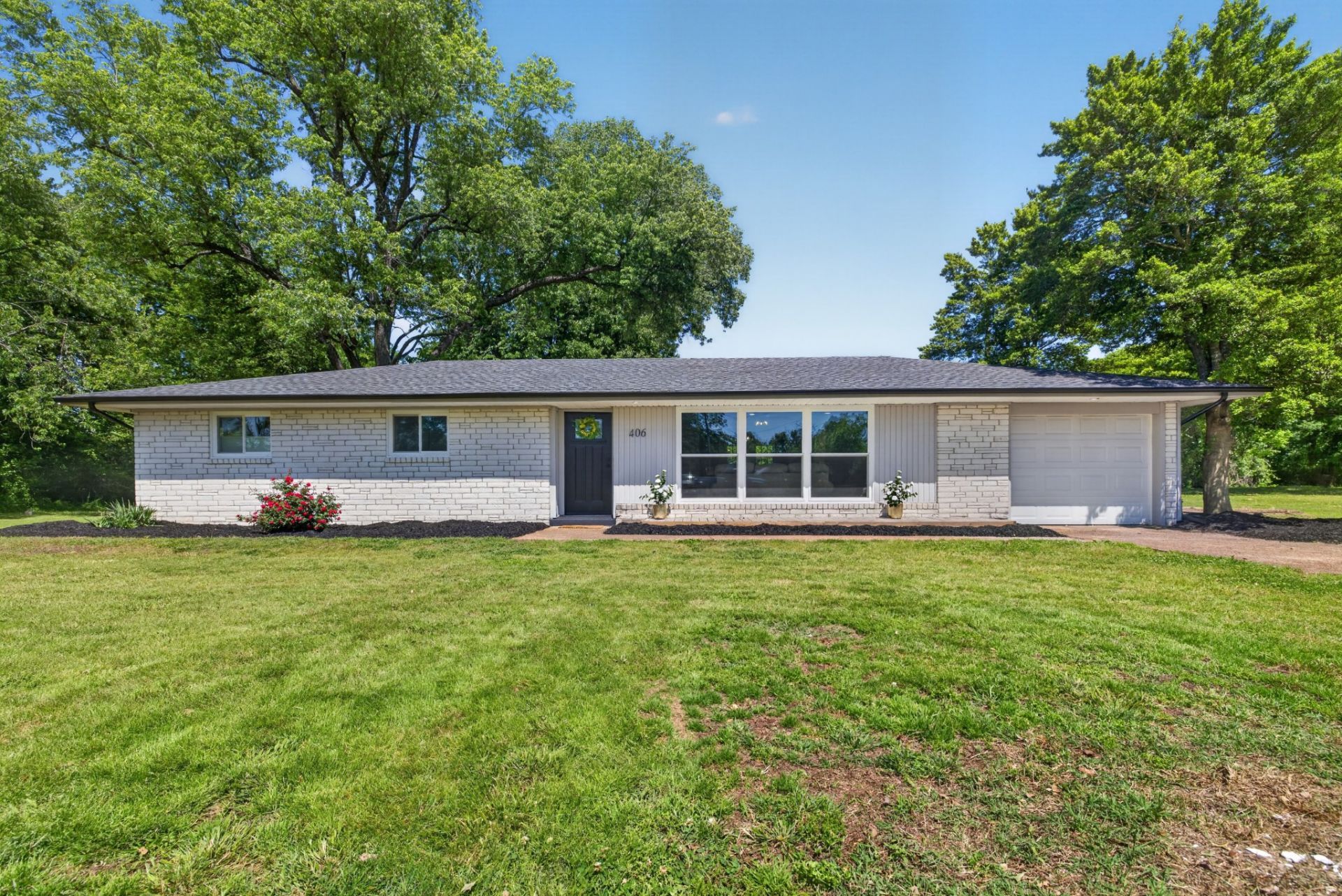 406 S Thompson St, Union City, TN 38261 Main Photo