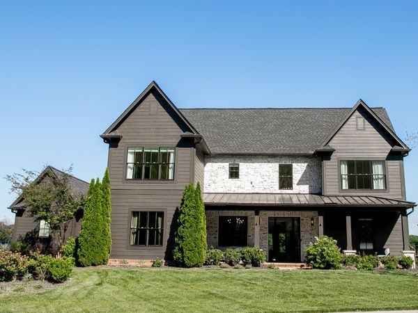 6594 Windmill Dr, College Grove, TN 37046