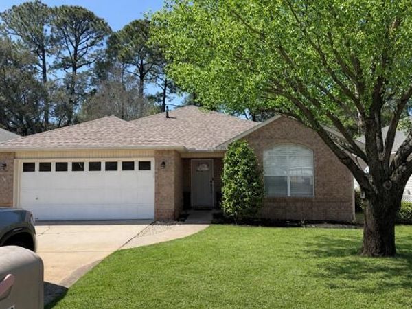 1276 Laura Lane, Niceville, FL 32578