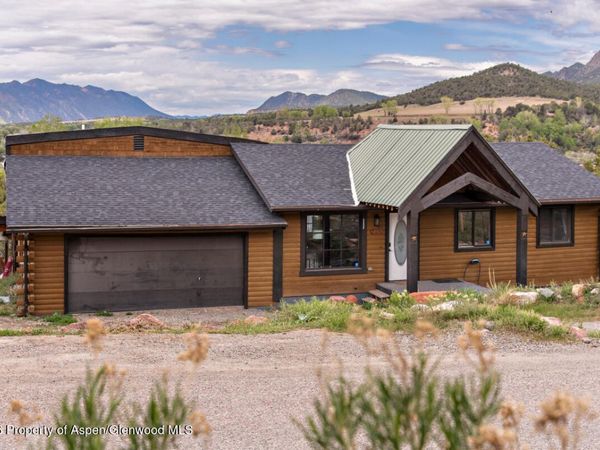 319 Gleneagle Circle, New Castle, CO 81647