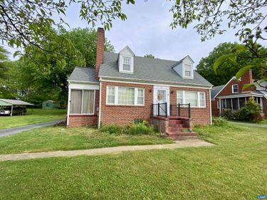 210 GORDON AVE W, Gordonsville, VA 22942
