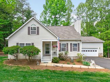 296 JEFFERSON DR, Palmyra, VA 22963