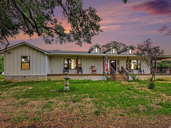 10135 New Sulphur Springs Rd, San Antonio, TX 78263