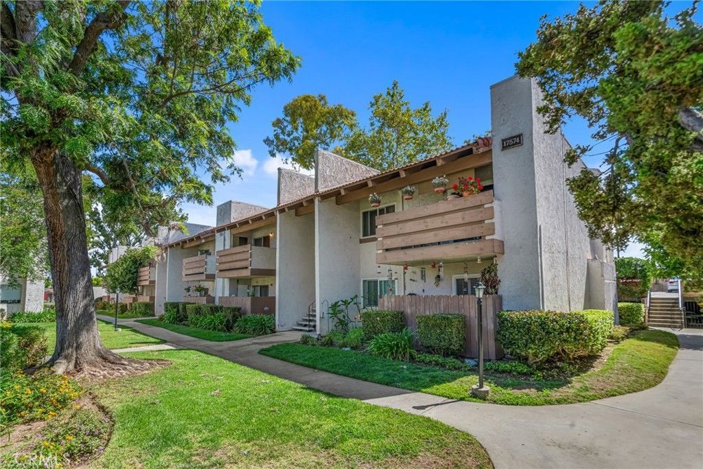 17574 Vandenberg, Unit 11, Tustin, CA 92780 Main Photo
