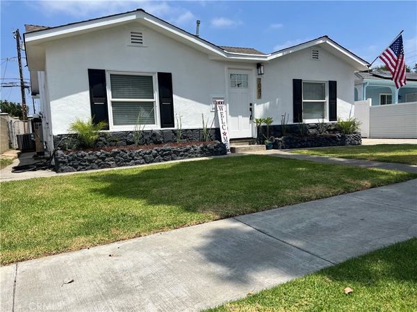 7047 San Marcus, Paramount, CA 90723