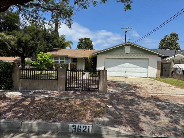 3621 W Crystal Ln., Santa Ana, CA 92704