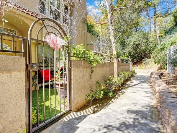 22337 Mission Circle, Chatsworth, CA 91311