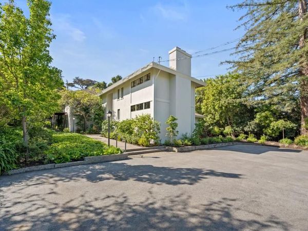 1955 Parkside Avenue, Hillsborough, CA 94010