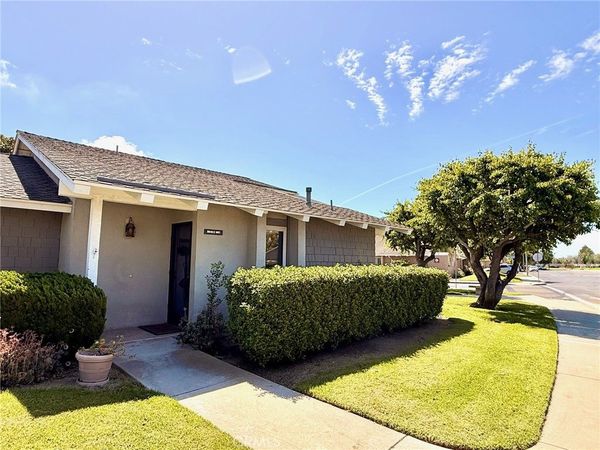 8645 Butte Circle, Unit 601E, Huntington Beach, CA 92646