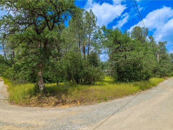 1720 Mckinney, Redding, CA 96003