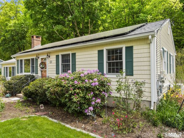 13 Canton Valley, Canton, CT 06019
