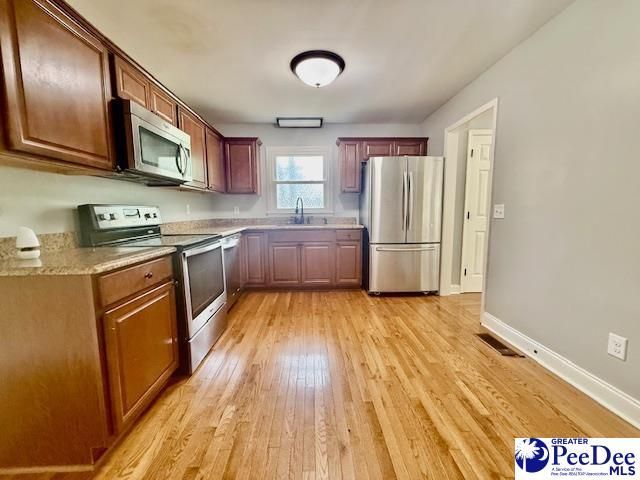 217 Loring Dr Photo 17