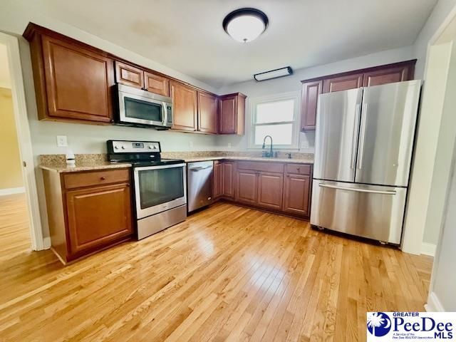 217 Loring Dr Photo 18