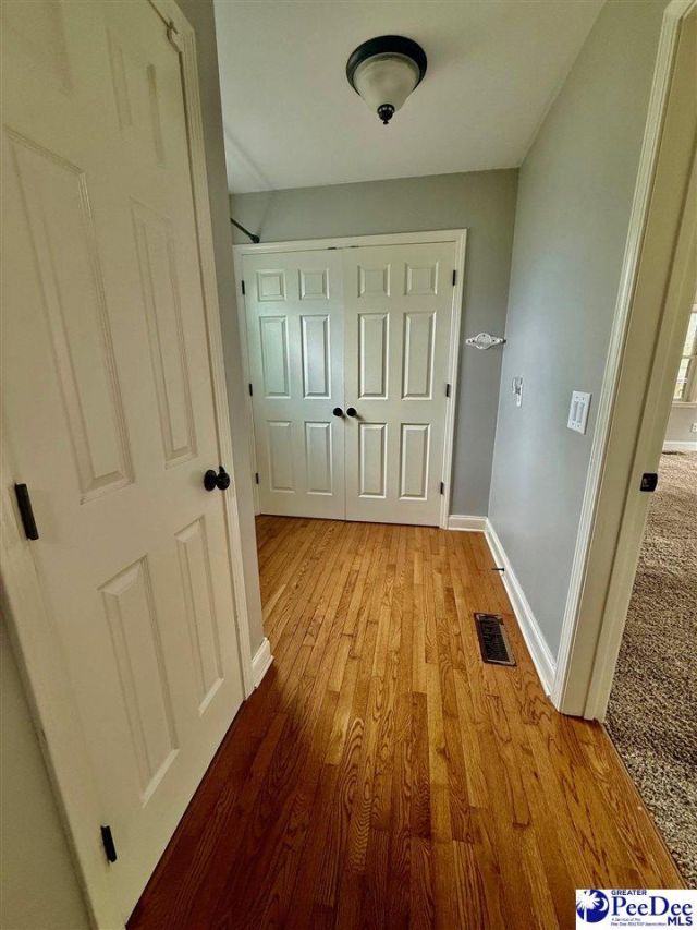 217 Loring Dr Photo 28