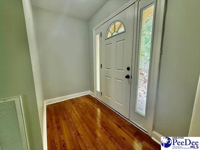 217 Loring Dr Photo 6