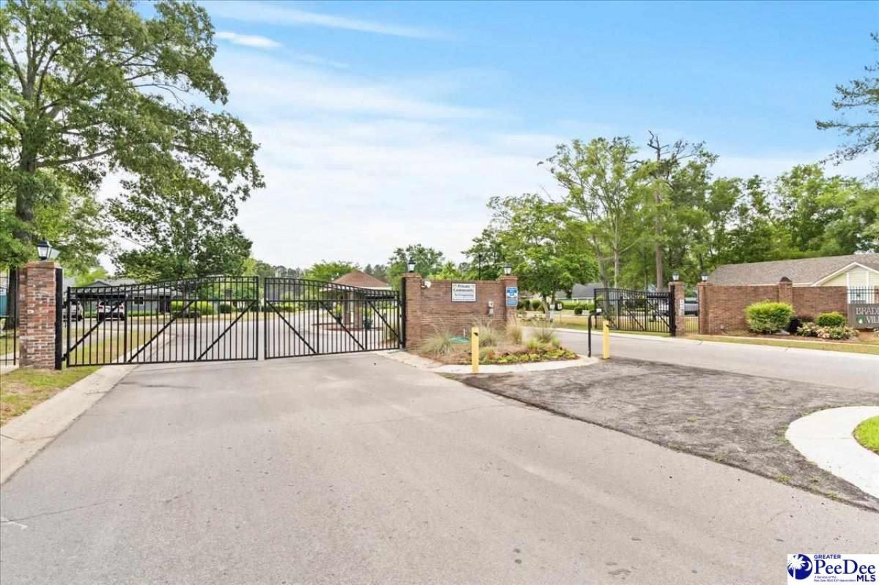 1 John Fothergill Circle Photo 28
