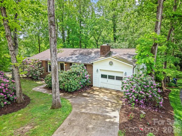 98 Pensacola Avenue, Arden, NC 28704