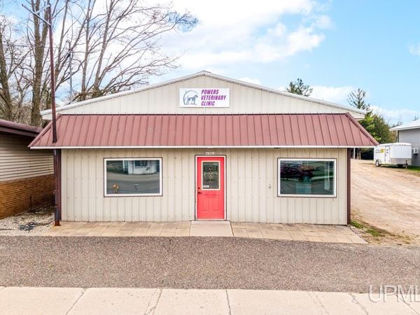 15912 N US 41 Highway, Powers, MI 49874