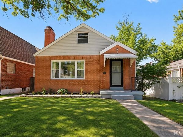5464 Lindenwood Avenue, St Louis, MO 63109