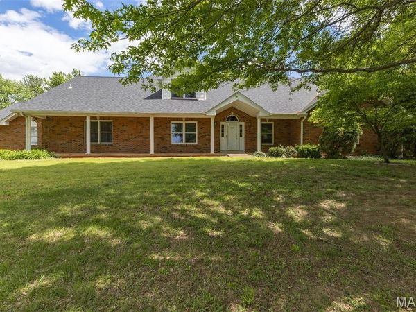 6120 Old Antonia Road , Imperial, MO 63052
