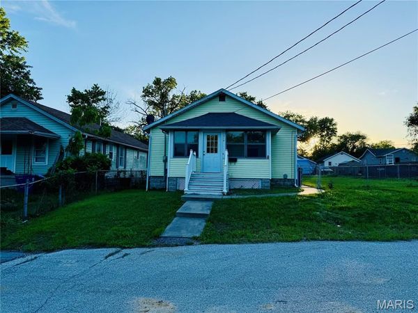 518 Wyss Avenue , Alton, IL 62002