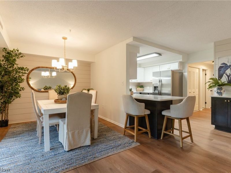 935 Canyon View Road , Unit 202, Sagamore Hills, OH 44067 Photo 3