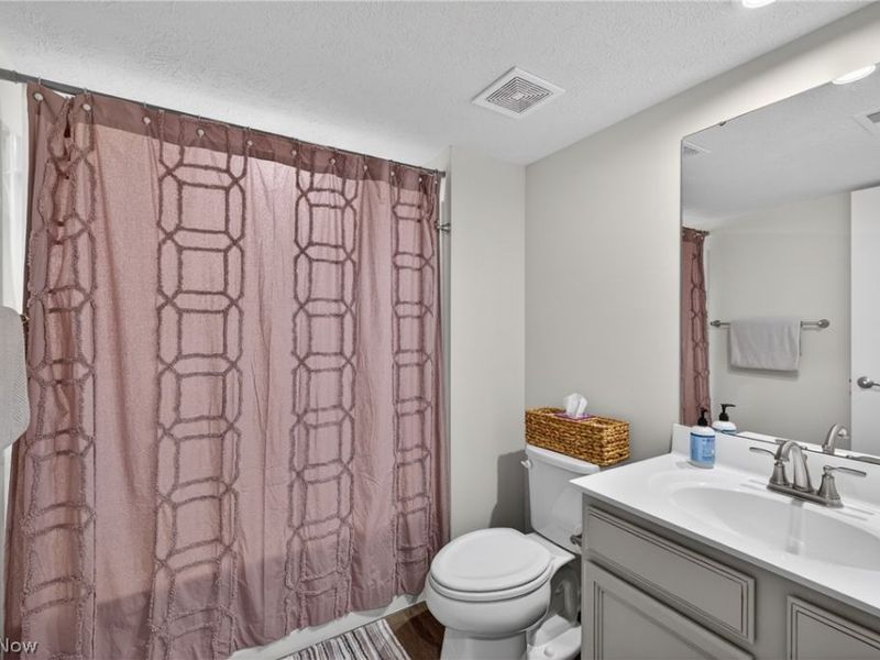 7310 Hillshire Drive, Painesville, OH 44077 Photo 36
