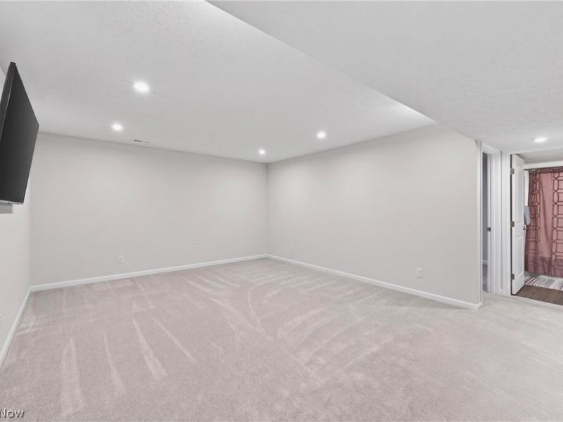 7310 Hillshire Drive, Painesville, OH 44077 Photo 41