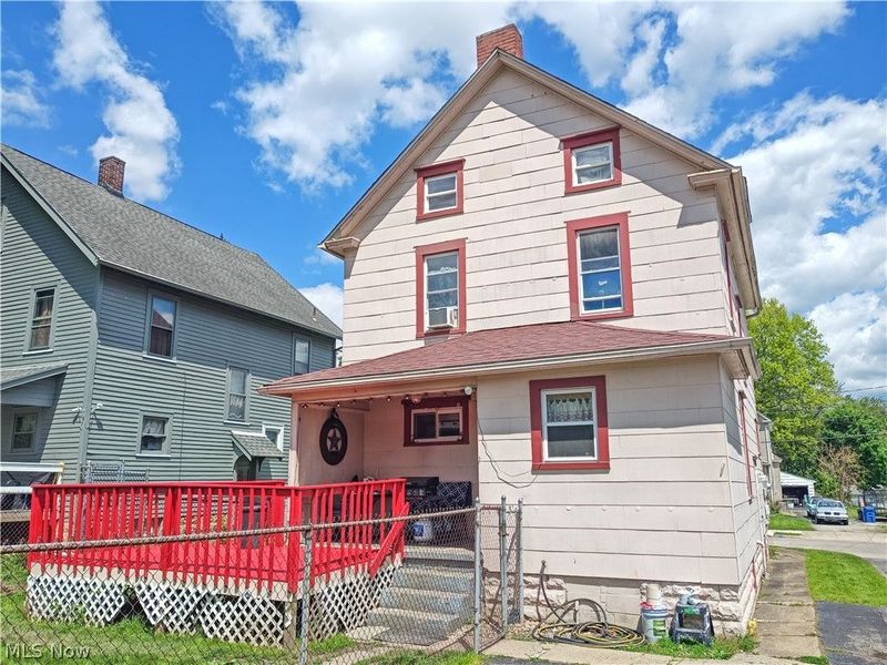 370 Elm Street , Struthers, OH 44471 Photo 14