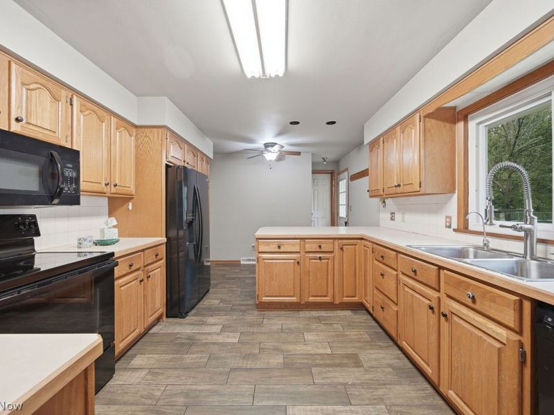 1556 Koons Road , North Canton, OH 44720 Photo 14