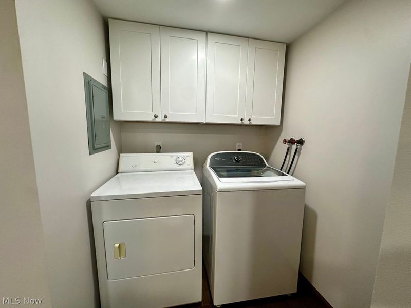240 Deepwood Drive , Wadsworth, OH 44281 Photo 8