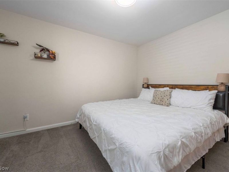 4687 W 226th Street W, Fairview Park, OH 44126 Photo 23