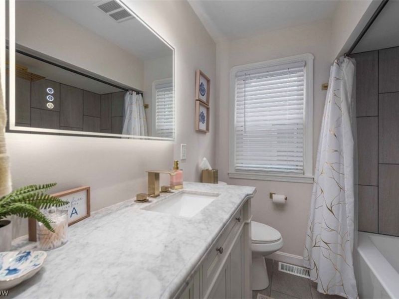 4687 W 226th Street W, Fairview Park, OH 44126 Photo 26
